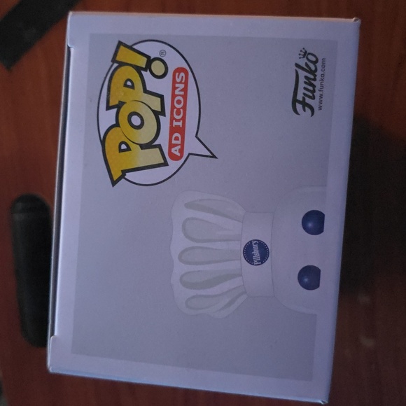 Funko Pillsbury Doughboy Vinyl Figure - White and Blue - Picture 5 of 6